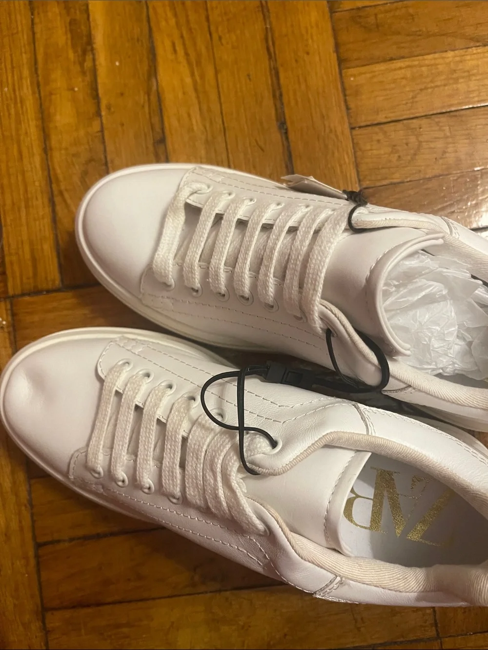 Zara Women White Low-Top Leather-Style Sneakers
